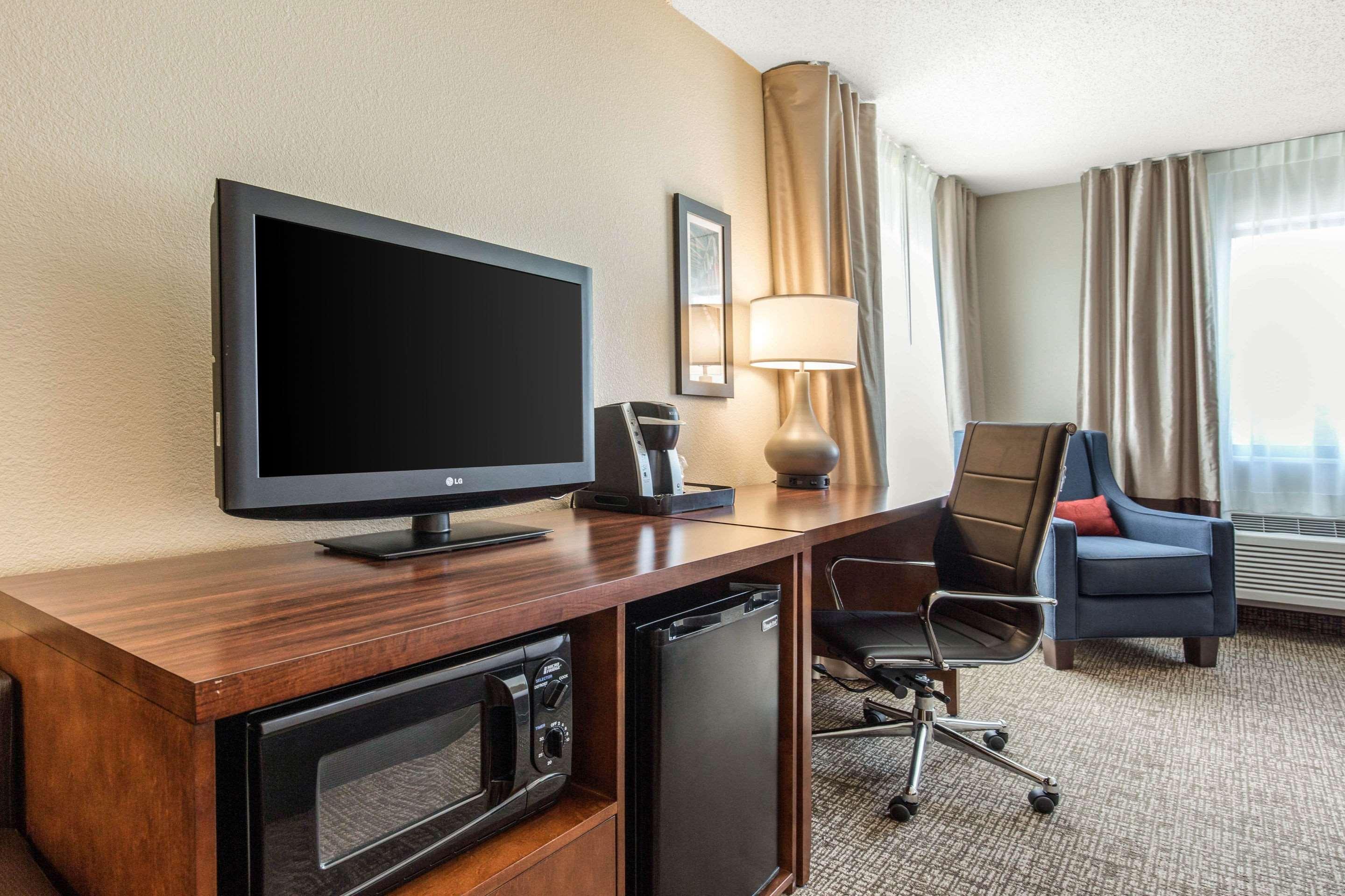 Comfort Inn La Porte المظهر الخارجي الصورة