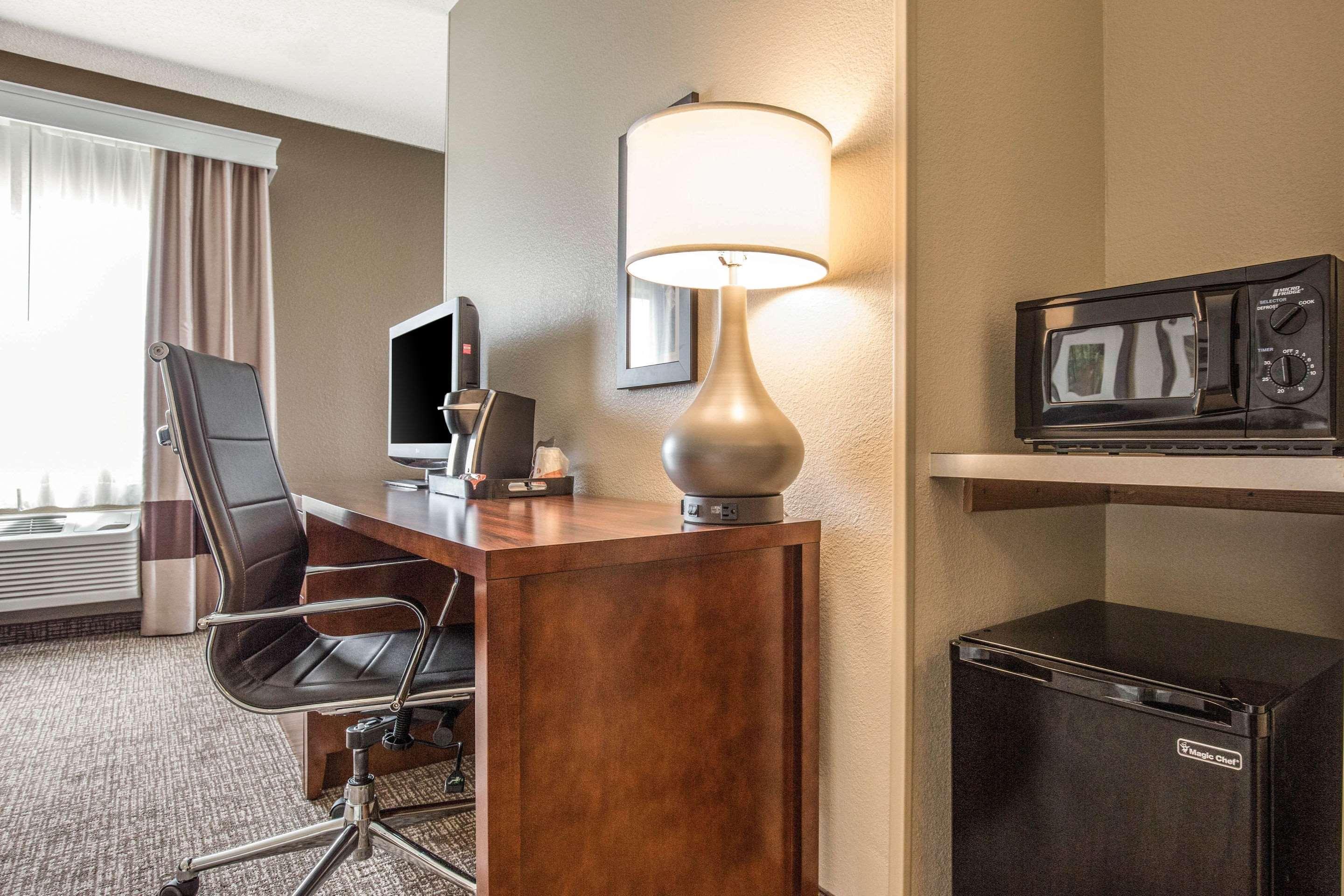 Comfort Inn La Porte المظهر الخارجي الصورة