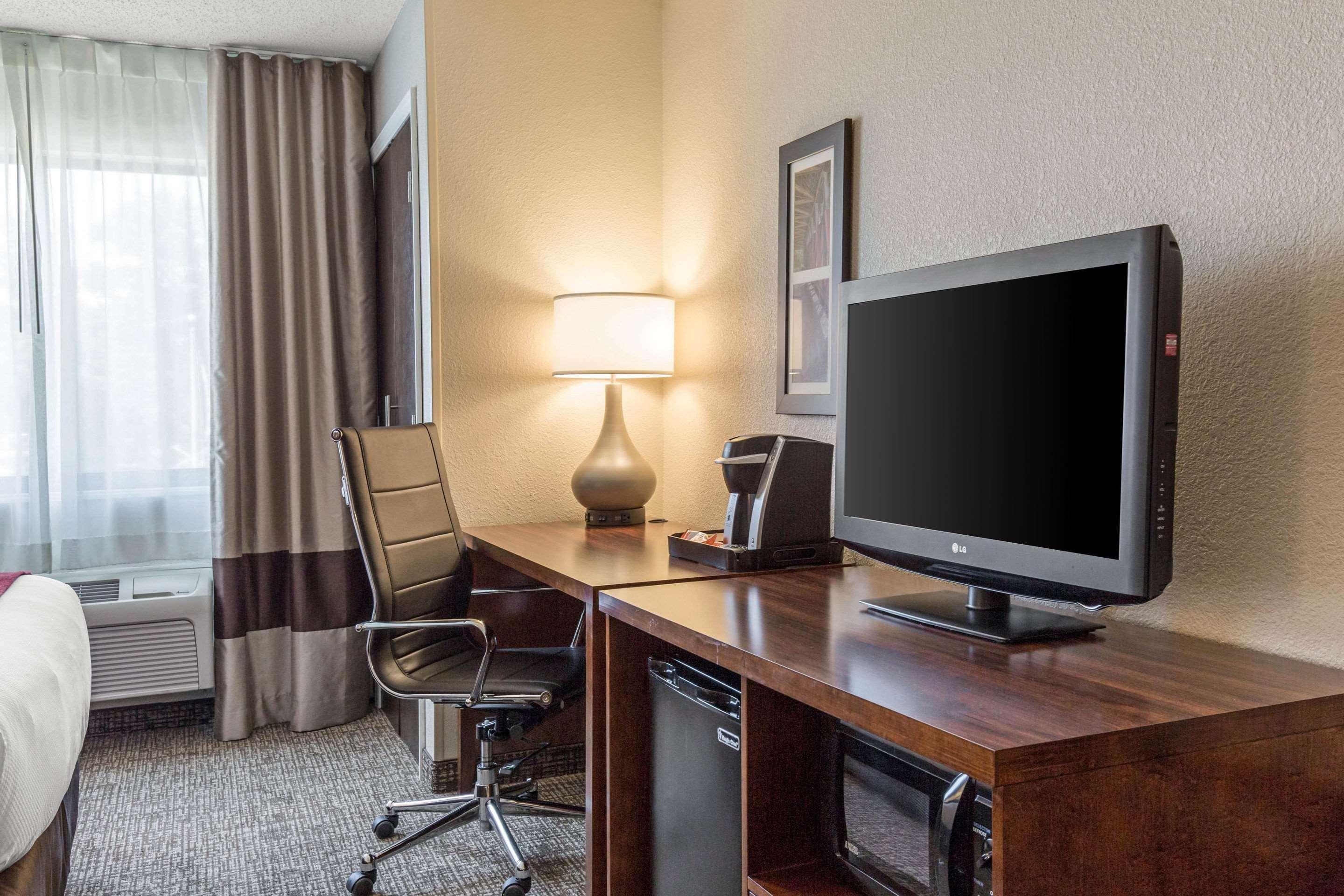 Comfort Inn La Porte المظهر الخارجي الصورة